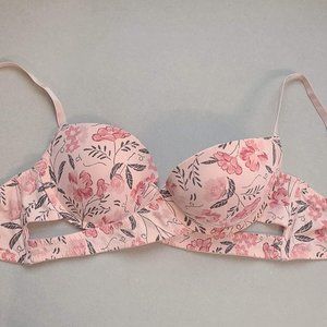 NWOT Light Pink Floral Bra